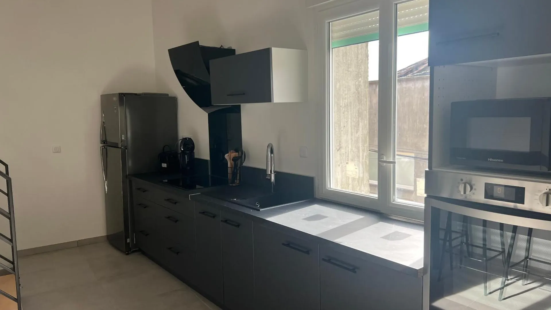 Maison De Ville Tullins 0*,  France